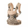 BabyBjörn One Draagzak -Baby Product Winkel babybj rn one draagzak beige luipaard