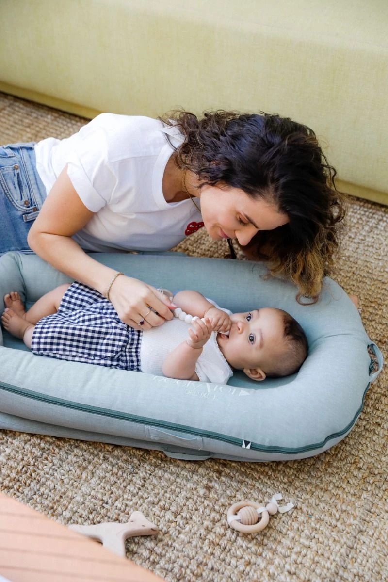 DockAtot Deluxe+ Nestje Trellis Chambray 6 DockAtot Deluxe+ Nestje Trellis Chambray - Afbeelding 4