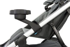 Thule Urban Glide Snack Tray -Baby Product Winkel small thule urbanglide1 snacktray closeup 1685798 20110717 1684828